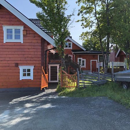 Aaroybukt Guesthouse Aroybukta ภายนอก รูปภาพ